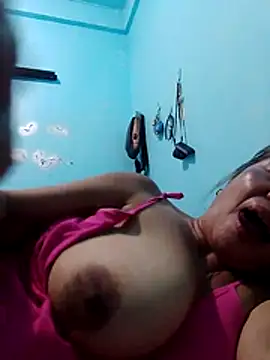 sexylizzy4u online show from March 12, 2026, 12:44 pm