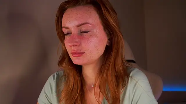 Liuba Fox online show from January 18, 2025, 11:33 pm