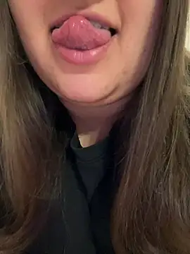 Snapshot of Jane_BBW chatting on May 11, 2026, 3:12 am Jane BBW online show from May 11, 2026, 3:12 am