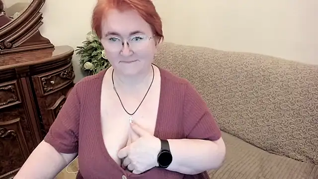 leiamillersonn online show from October 23, 2025, 7:01 pm