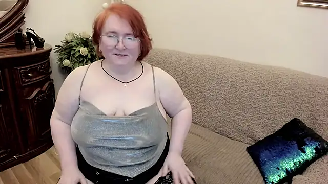 leiamillersonn online show from March 15, 2026, 3:34 am