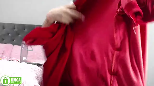 Snapshot of Afroditahott chatting on February 4, 2025, 1:13 am Afroditahott online show from February 4, 2025, 1:13 am