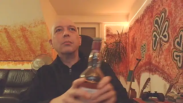 sextoy911 online show from November 27, 2025, 9:06 pm