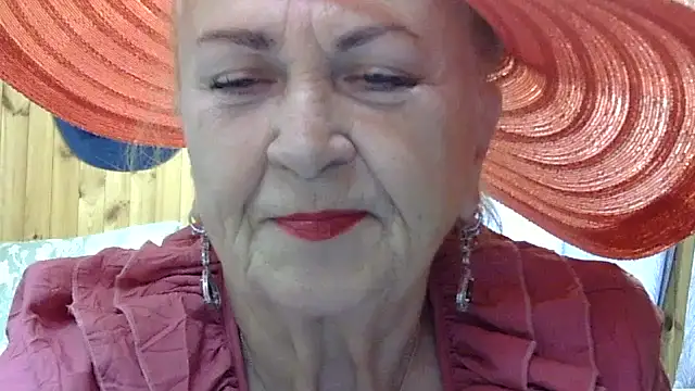 Emma52610 online show from October 22, 2025, 6:57 am