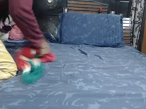 prettyindiandoll online show from October 8, 2025, 6:22 am