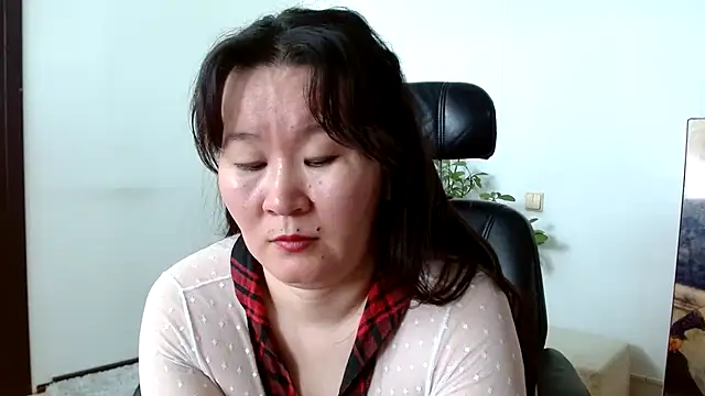 Akira xx online show from March 23, 2025, 4:27 am