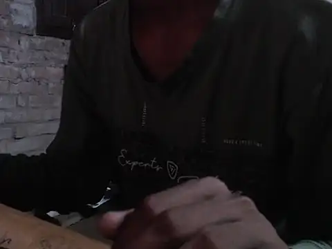 ThethunderPo online show from September 14, 2025, 1:32 pm