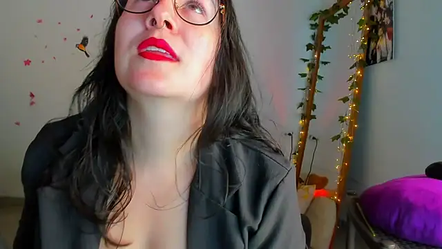 Susan Foxx online show from December 18, 2025, 5:30 pm