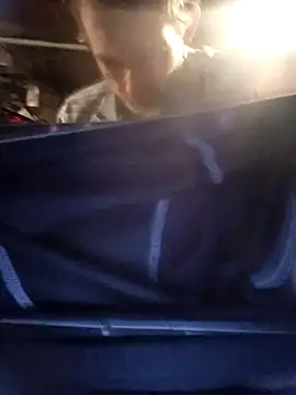 ROBERT0516 online show from February 18, 2025, 8:49 am