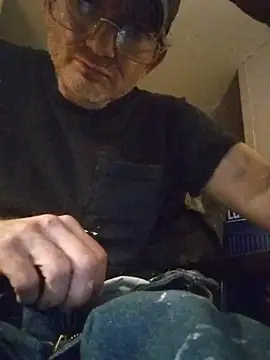 ROBERT0516 online show from January 13, 2026, 6:40 am