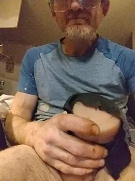 ROBERT0516 online show from February 9, 2026, 12:03 am