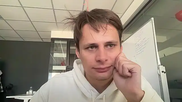 Sunning3 online show from February 14, 2025, 8:21 am