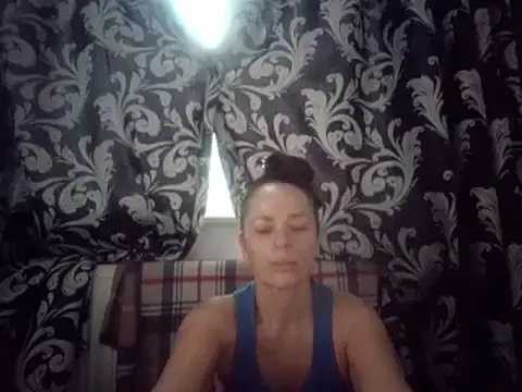 LindaStarS online show from February 14, 2025, 5:51 am