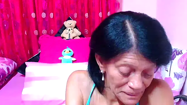 SLUTTYROXY online show from October 30, 2025, 7:14 pm