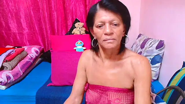 SLUTTYROXY online show from December 14, 2025, 9:14 am