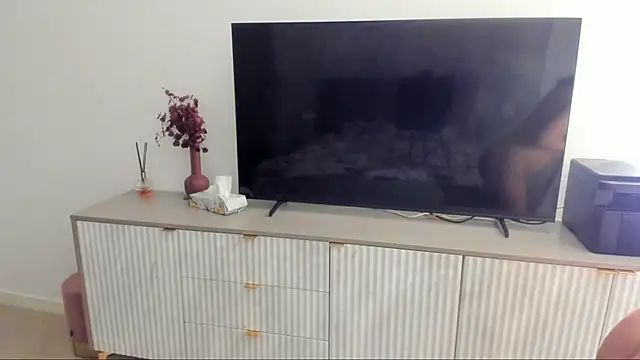 Snapshot of channel_3 chatting on March 3, 2025, 7:49 pm channel 3 online show from March 3, 2025, 7:49 pm