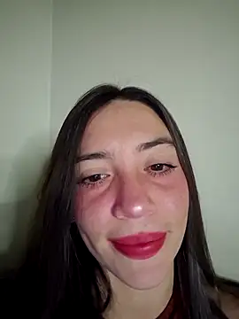 loveuu-bae online show from April 15, 2026, 3:02 am