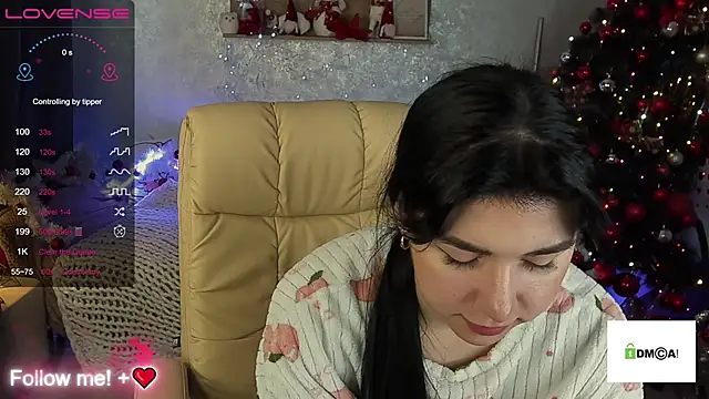 Snapshot of EmilyCandyy chatting on December 14, 2024, 7:07 am EmilyCandyy online show from December 14, 2024, 7:07 am