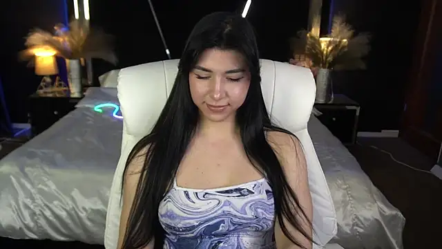 EmilyCandyy online show from December 1, 2025, 7:13 am