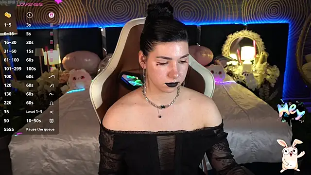 EmilyCandyy online show from June 26, 2026, 6:18 am