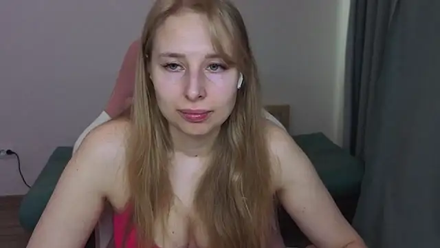 Snapshot of Jessy_Ginger chatting on May 21, 2026, 12:12 pm Jessy Ginger online show from May 21, 2026, 12:12 pm
