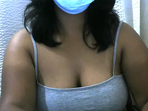 Artinah22 online show from December 15, 2025, 7:07 pm