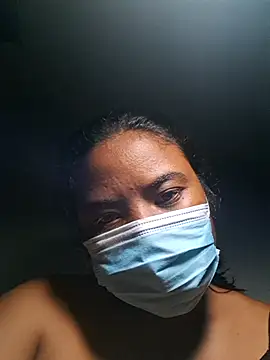 Artinah22 online show from March 2, 2026, 9:32 pm