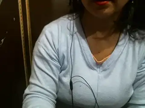Snapshot of UrsMansi chatting on January 21, 2025, 6:33 am UrsMansi online show from January 21, 2025, 6:33 am
