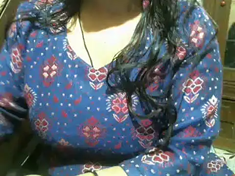 Snapshot of UrsMansi chatting on January 25, 2025, 7:49 am UrsMansi online show from January 25, 2025, 7:49 am