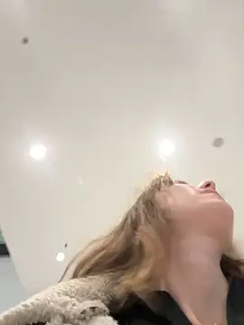 MariiD online show from December 3, 2024, 7:10 am