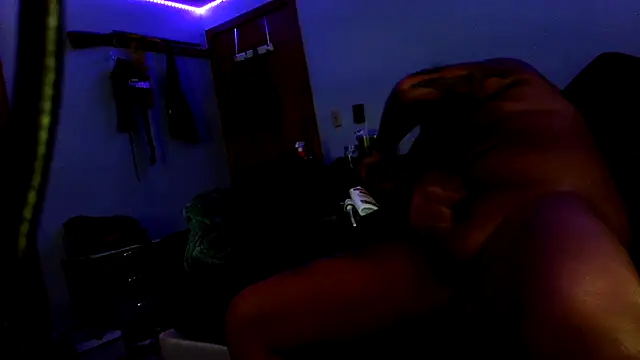 EdgarAlenPole online show from November 13, 2025, 8:30 pm