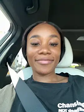 Snapshot of HallyBans chatting on September 9, 2025, 6:18 pm HallyBans online show from September 9, 2025, 6:18 pm