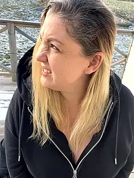 Anna Alexa online show from February 27, 2025, 9:54 am