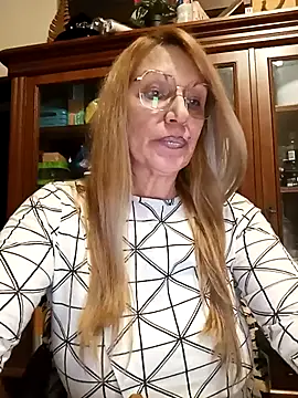 Snapshot of Melmamalhuda@xh chatting on March 22, 2025, 9:31 pm Melmamalhudaxh online show from March 22, 2025, 9:31 pm
