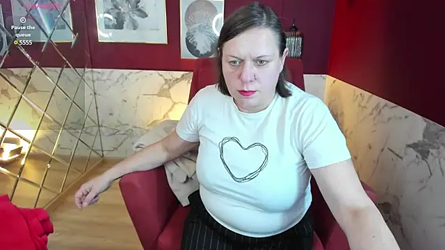 Snapshot of KellyPerfection chatting on February 22, 2025, 11:13 am KellyPerfection online show from February 22, 2025, 11:13 am
