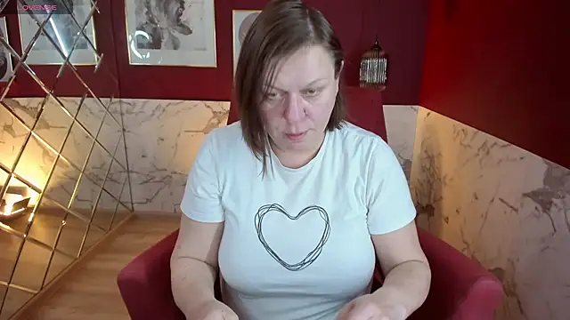 Snapshot of KellyPerfection chatting on February 23, 2025, 1:32 pm KellyPerfection online show from February 23, 2025, 1:32 pm