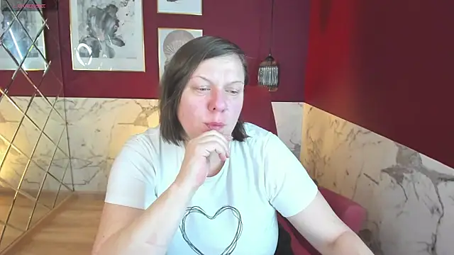 Snapshot of KellyPerfection chatting on February 28, 2025, 5:37 am KellyPerfection online show from February 28, 2025, 5:37 am