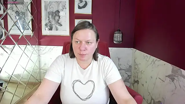 Snapshot of KellyPerfection chatting on March 15, 2025, 1:29 pm KellyPerfection online show from March 15, 2025, 1:29 pm