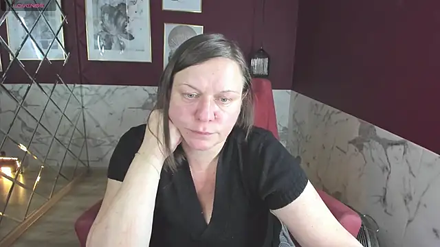 Snapshot of KellyPerfection chatting on November 7, 2025, 6:46 am KellyPerfection online show from November 7, 2025, 6:46 am