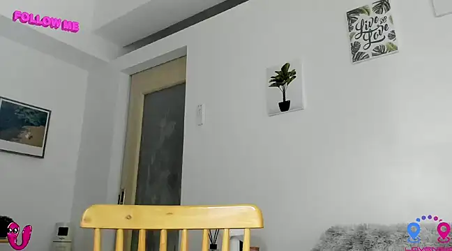 Snapshot of hottycrishina chatting on March 3, 2025, 9:00 am hottycrishina online show from March 3, 2025, 9:00 am