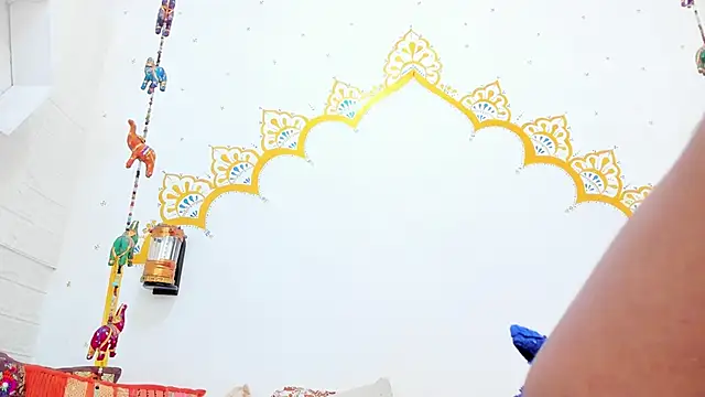 LadyNahir online show from October 19, 2025, 4:24 am