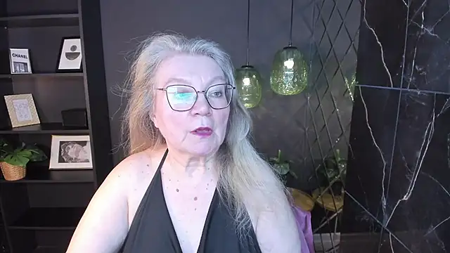 NataliMellow online show from March 23, 2026, 1:04 pm