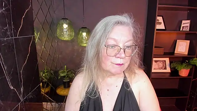 Snapshot of NataliMellow chatting on May 28, 2026, 1:19 pm NataliMellow online show from May 28, 2026, 1:19 pm