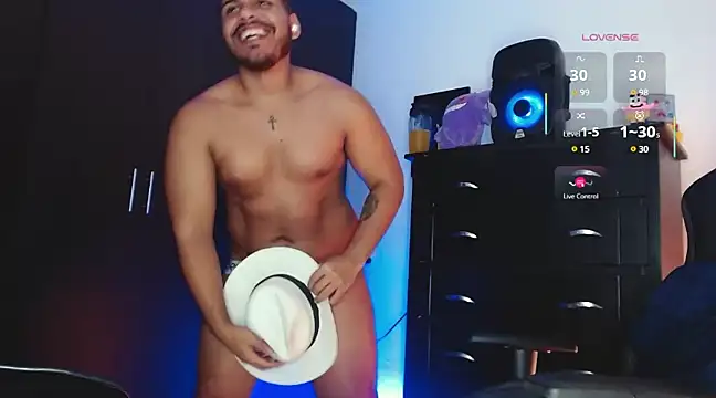 starguy 28 online show from March 13, 2025, 9:43 am