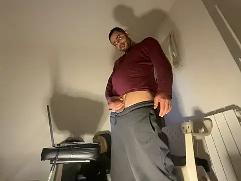 Enderson007 online show from February 1, 2026, 5:55 pm