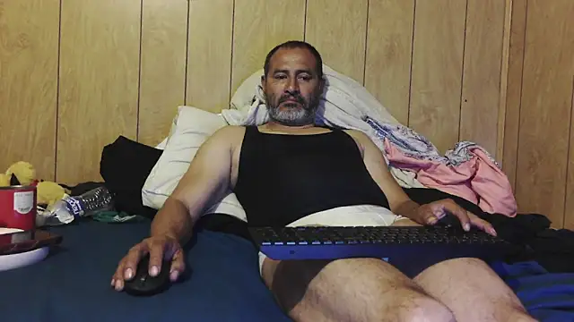 Snapshot of dantehot2020 chatting on November 4, 2025, 12:10 am dantehot2020 online show from November 4, 2025, 12:10 am