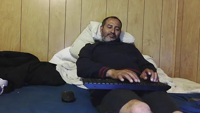 Snapshot of dantehot2020 chatting on November 5, 2025, 5:07 am dantehot2020 online show from November 5, 2025, 5:07 am