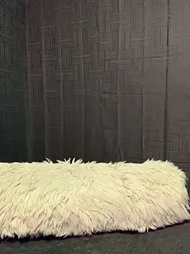 Rakiyahcharms online show from November 19, 2025, 10:10 pm