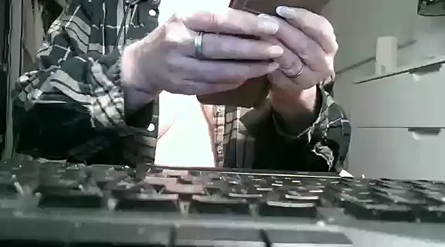 Snapshot of heidi60 chatting on February 13, 2025, 7:45 am heidi60 online show from February 13, 2025, 7:45 am