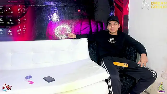 AmazingPartys online show from December 17, 2025, 1:50 pm